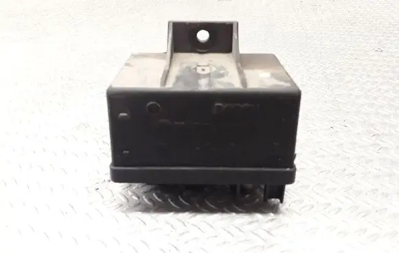 Fiat Ducato Glow plug pre-heat relay 0281003018