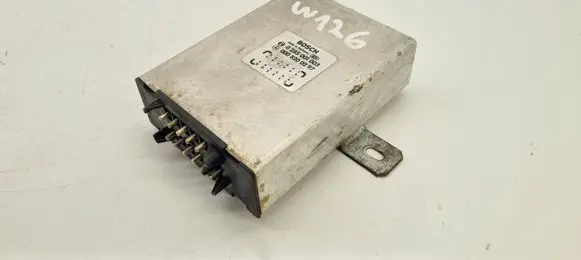 Mercedes-Benz S W126 Seat control module 0008200297 0285001003