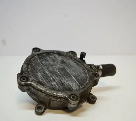 Audi A6 S6 C6 4F Vacuum pump 06E145100C