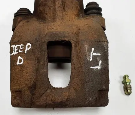 Jeep Grand Cherokee (WK) Rear brake caliper