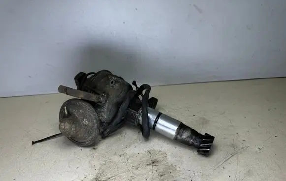 Mitsubishi Galant Spark distributor T3T62471 5513