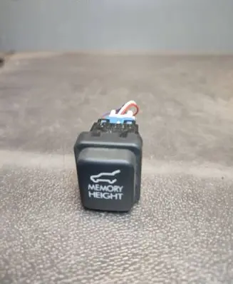 Subaru Forester SJ Hazard light switch 06019