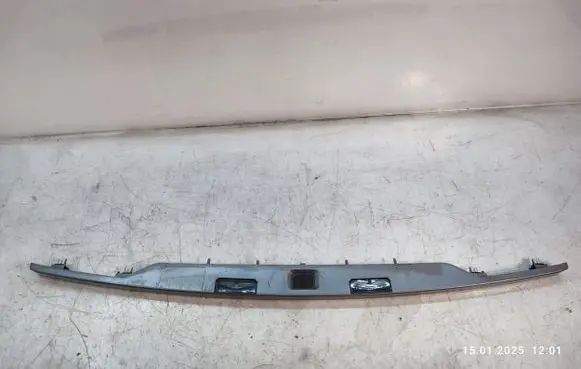 Land Rover Evoque I Number plate light BJ3240406