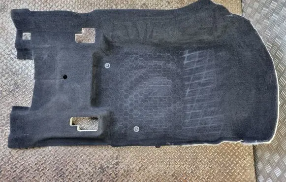 Mercedes-Benz GLS X167 Front floor carpet liner A1676805610