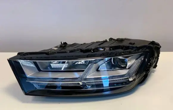 Audi Q7 4M Headlight/headlamp 4M0941033 7713200000
