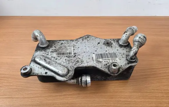 Audi A7 S7 4G Gearbox / Transmission oil cooler 4G0317021AG 308895 V6883004