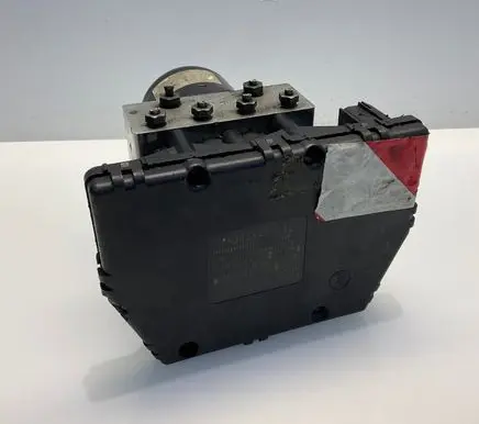 Mercedes-Benz C W203 ABS Pump A2035451632 2035451632