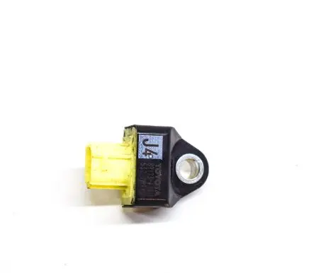 Toyota RAV 4 (XA50) Airbag deployment crash/impact sensor 8917311010