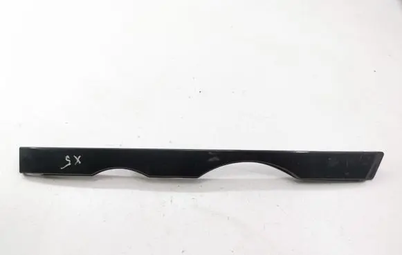 BMW X5 E53 Under headlight/headlamp trim 8402647