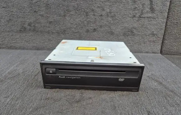 Audi A6 S6 C6 4F Navigation unit CD/DVD player 4E0919887M 4E0910888E