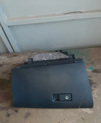 Volvo S60 Glove box 30755651