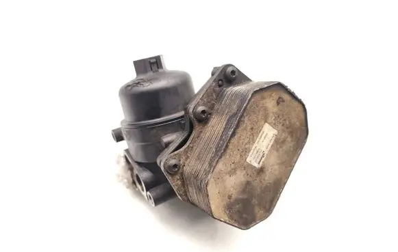 Engine oil radiator