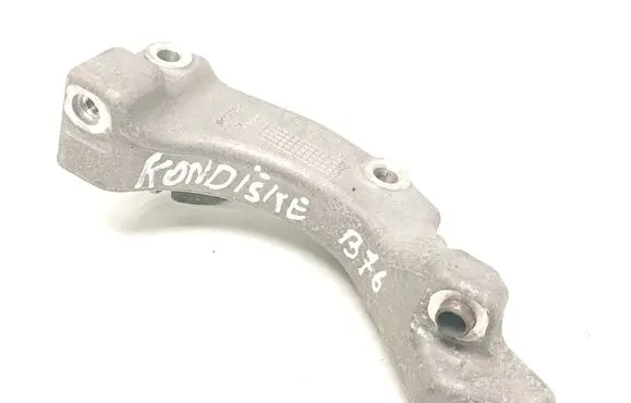 Volvo V40 A/C compressor mount bracket 31401869