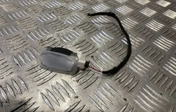 Mercedes-Benz E W213 Boot/trunk interior light A0028202101
