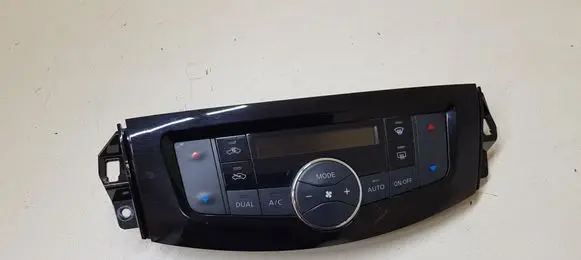 Nissan Navara D23 Climate control unit 275004JA2A