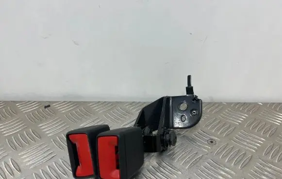 Audi A7 S7 4K8 Rear seatbelt buckle 4K8857739AC