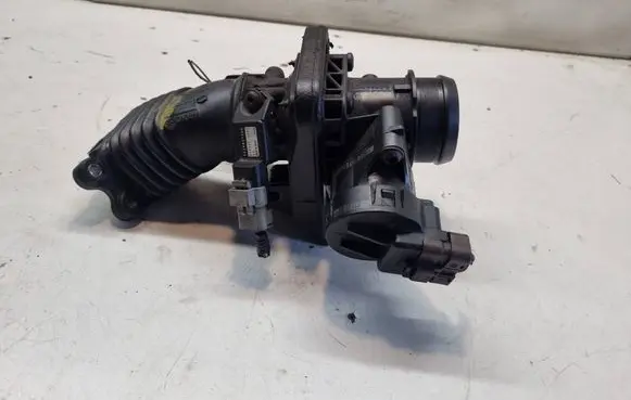 Ford Focus Throttle valve 25344296