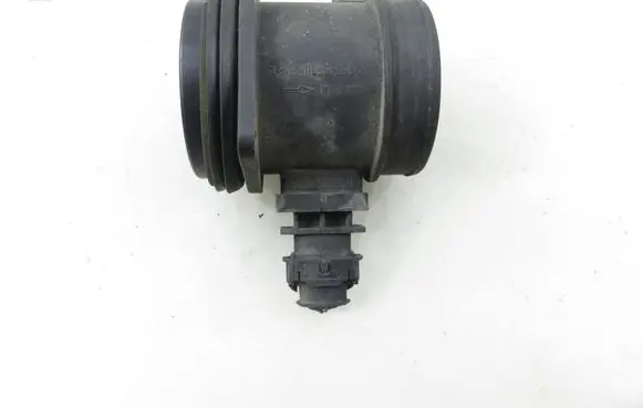Volvo V70 Mass air flow meter 30677999 0281002730