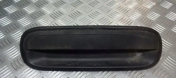 KIA Sportage Tailgate opening switch 