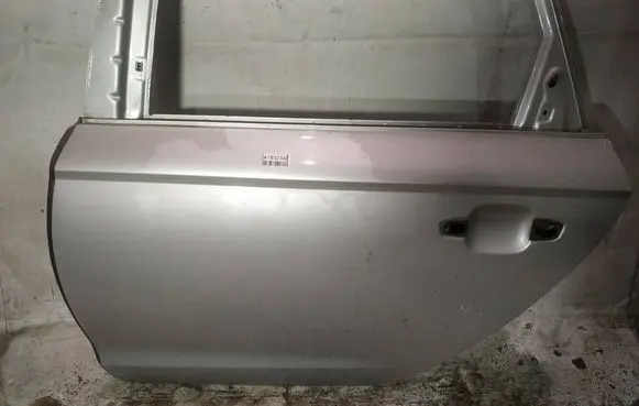 Audi A6 S6 C7 4G Rear door pilkos