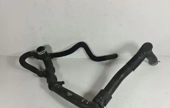 Ford Mondeo MK V Engine coolant pipe/hose