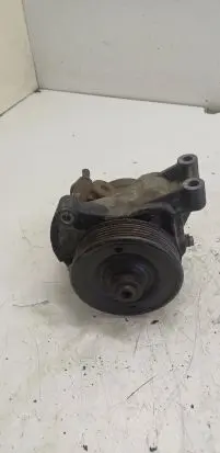 Renault Espace III Power steering pump 7700100653