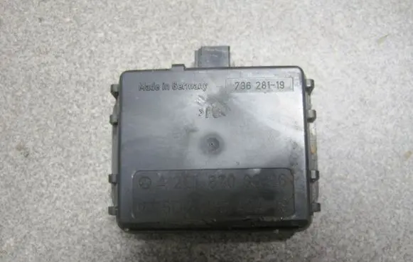Mercedes-Benz E W211 Rain sensor A2218708826