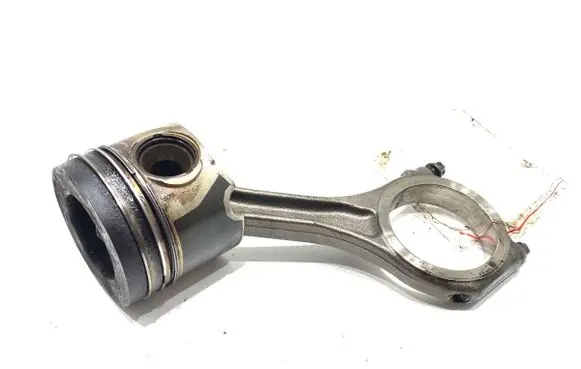 Audi Q8 Piston with connecting rod 59P
