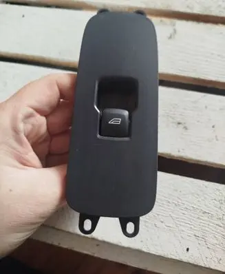 Volvo C30 Electric window control switch 31272012 10W092