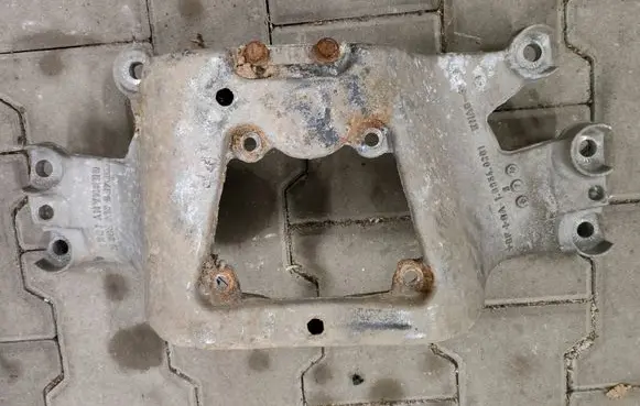 Audi A6 S6 C6 4F Gearbox mounting bracket 4F0399263K
