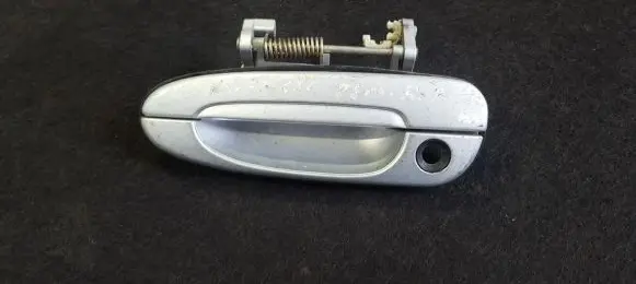Mazda 626 Front door exterior handle