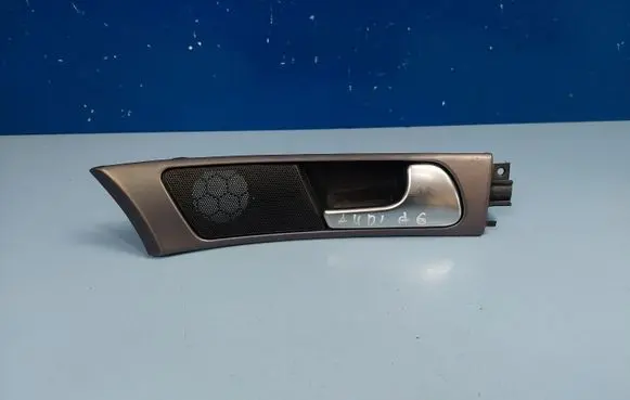 Audi A6 S6 C5 4B Front door interior handle 4B0837020