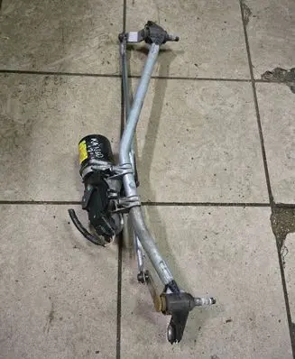 Renault Kangoo II Front wiper linkage and motor 54001902