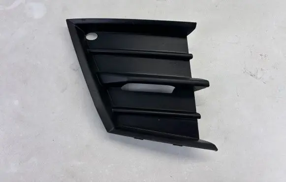 Skoda Fabia Mk3 (NJ) Front bumper lower grill 6V0853666 K3419