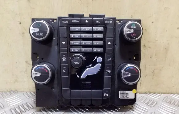 Volvo S60 Climate control unit 30795272