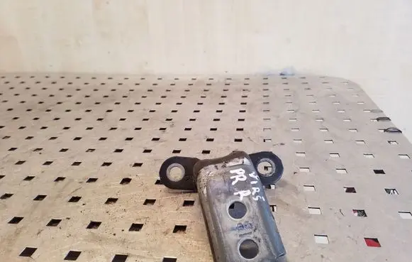Toyota Corolla E120 E130 Front door upper hinge