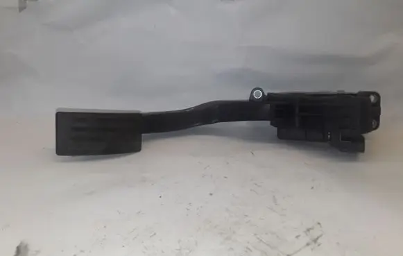 Ford Focus Accelerator throttle pedal 4M519F836BJ 6PV00864164