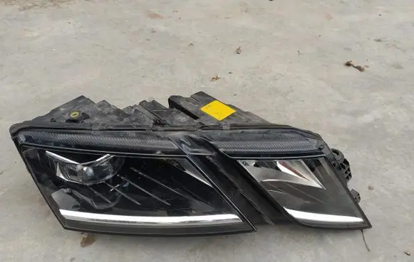 Skoda Octavia Mk3 (5E) Headlight/headlamp 5E1941016F