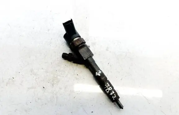 Volvo S40, V40 Fuel injector 0445110021 7700111014