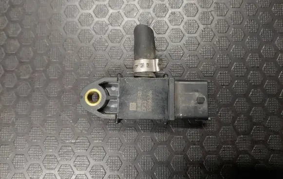Opel Insignia A Exhaust gas pressure sensor 28403014003 55566186 EF13