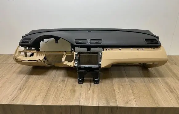 Volkswagen PASSAT B6 Dashboard 3C1857003