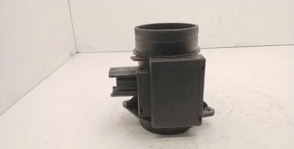 BMW 5 E39 Mass air flow meter 72218400 2246084