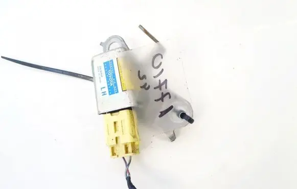 Toyota RAV 4 (XA20) Airbag deployment crash/impact sensor 8983042020 89830-42020