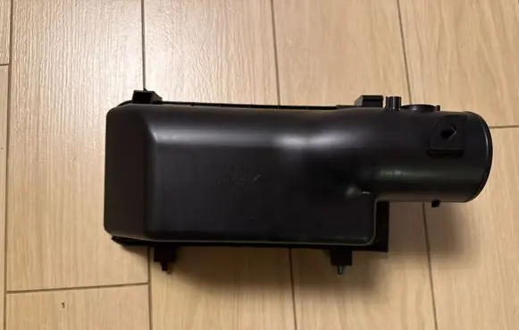 Subaru BRZ Air filter box cover 46052CA010