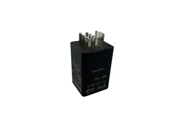 Porsche Cayenne (92A) Glow plug pre-heat relay 4L0907282A