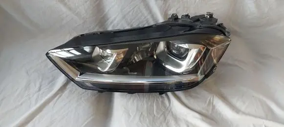 Volkswagen Golf Sportsvan Headlight/headlamp 517941031B