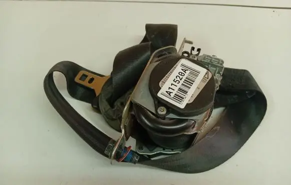 KIA Ceed Front seatbelt 888201H000
