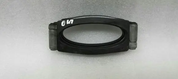 Mini One - Cooper R50 - 53 Intercooler pipe mounting bracket 17517639960