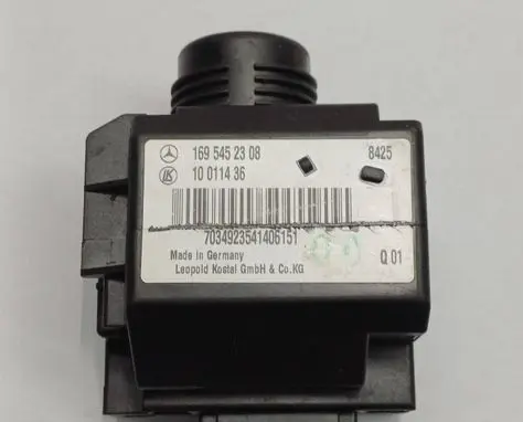 Mercedes-Benz B W245 Ignition lock 1695452308 10011436