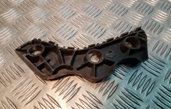 Volkswagen PASSAT CC Front bumper mounting bracket 3C8807183A